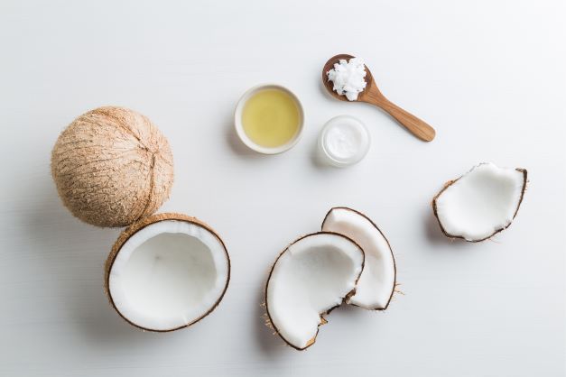 The Glowing Benefits of Using Sugar Scrub with Coconut Oil